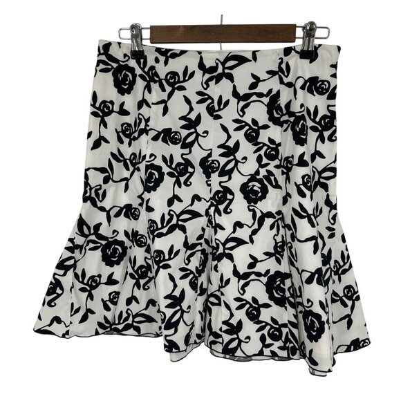 White House Black Market Womens Floral Flared Black & White Cotton Skirt Size 8 - Picture 1 of 10